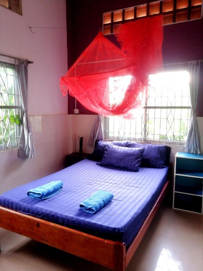 Tortuga Guesthouse Кампот Екстериор снимка